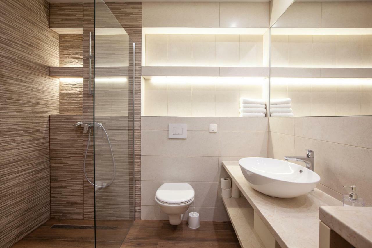 Apartmani Tina Podgora Exteriör bild
